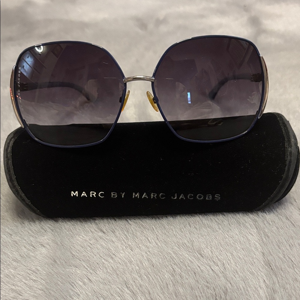 Marc by Marc Jacobs Women's Sunglasses - Blue and Silver